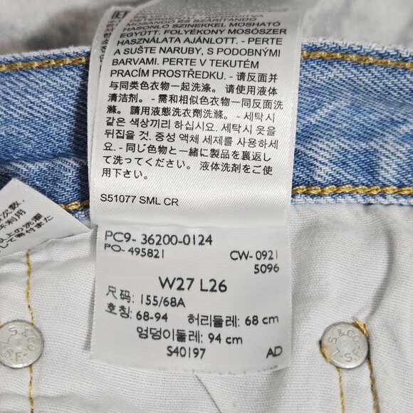 Levi's 501 Original Cropped Women's Jeans 27/26 Light Wash - Picture 6 of 6